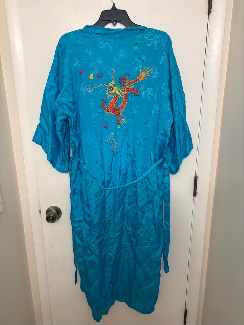 Vtg 70s Golden Bee Embroidered Dragon Kimono Robe Turquoise Blue Rayon Silk M